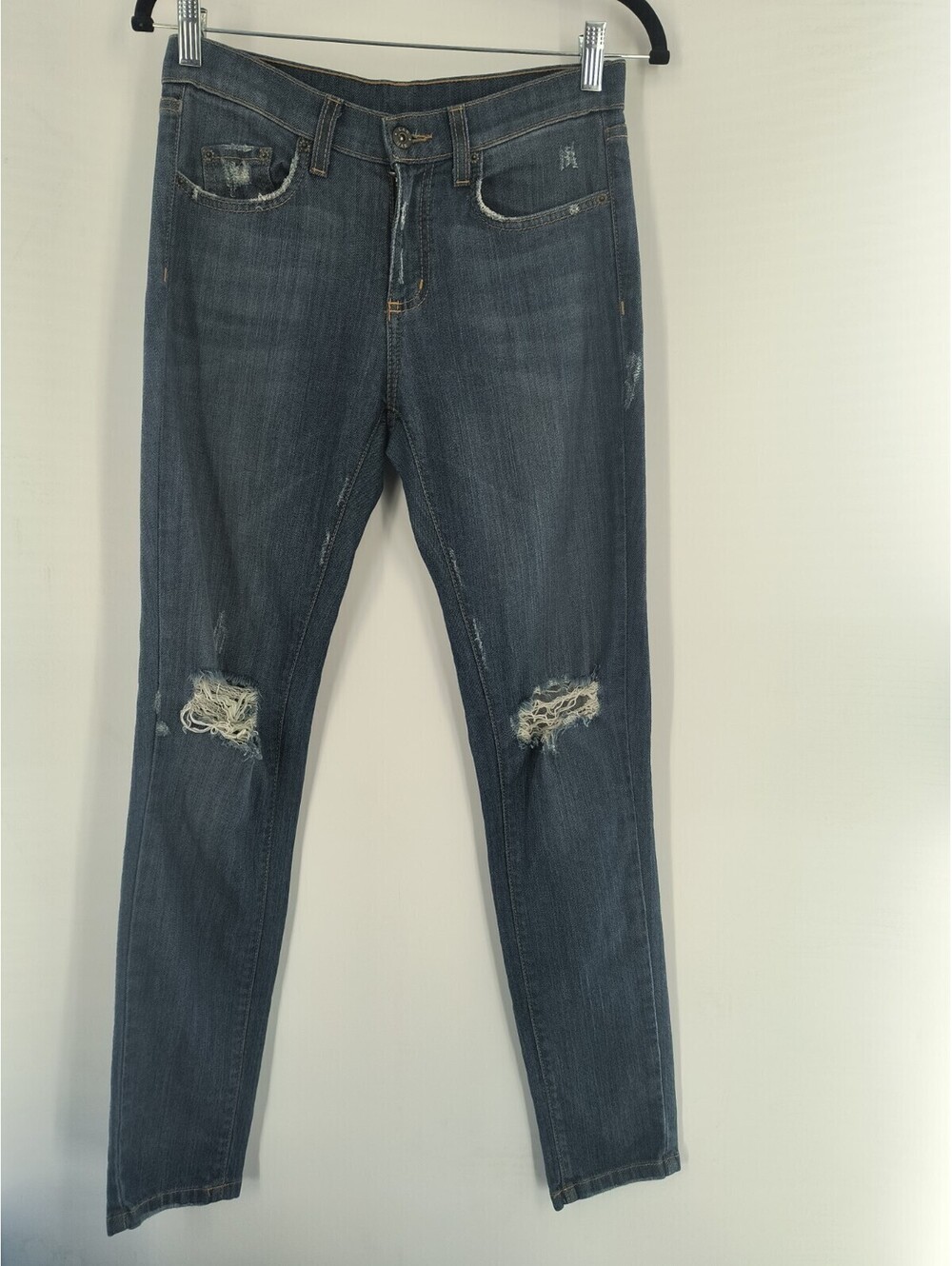 Carmar Jeans Size 26 Medium Wash Distressed Tapered Blue 071